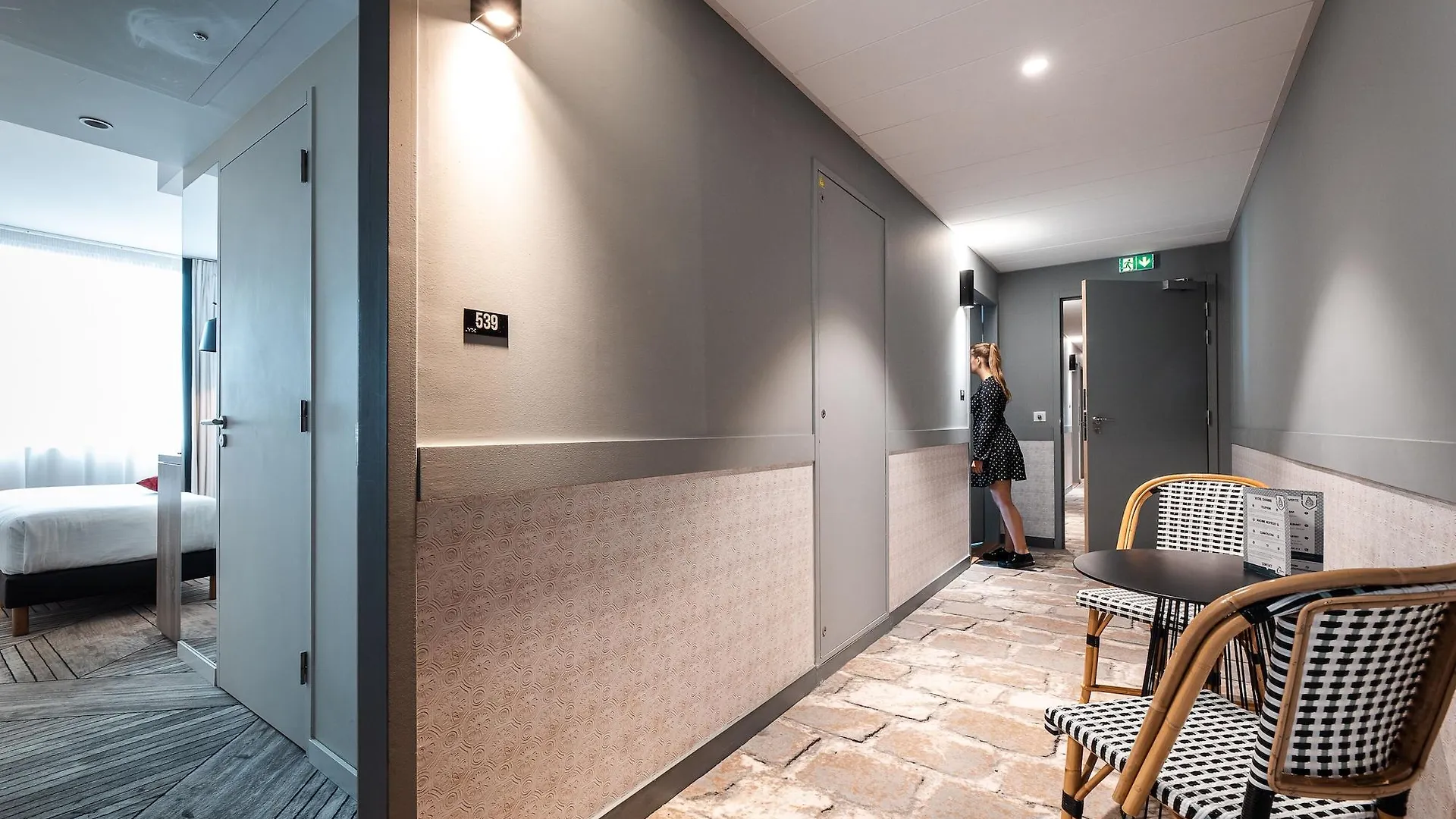 Hotel The Originals Boutique, Maison Montmartre Les Puces 4*