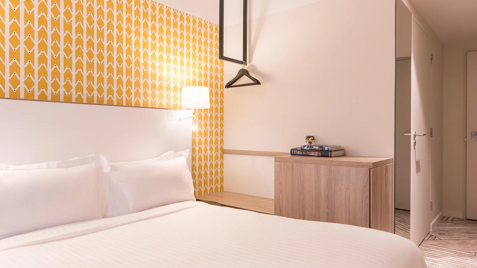 The Originals Boutique, Maison Montmartre Les Puces 4* Paris