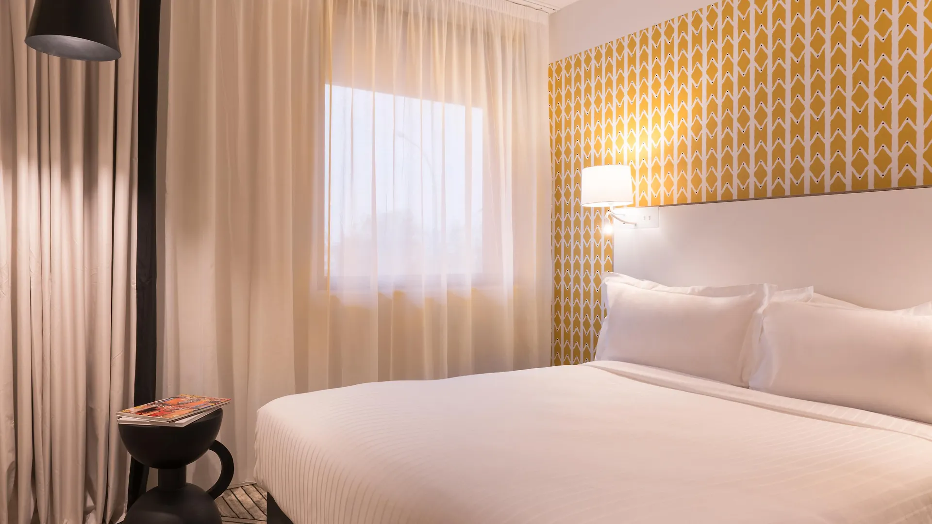 The Originals Boutique, Maison Montmartre Les Puces 4*
